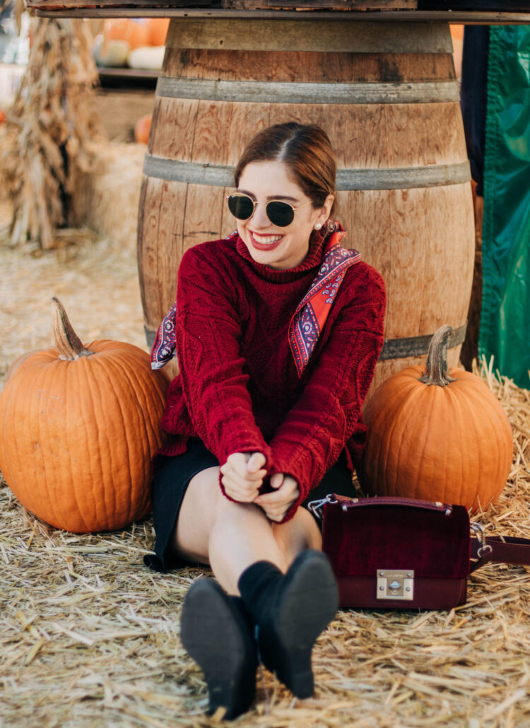 Fall Bucket List: Pumpkin Patch Outfit & Photo Tips