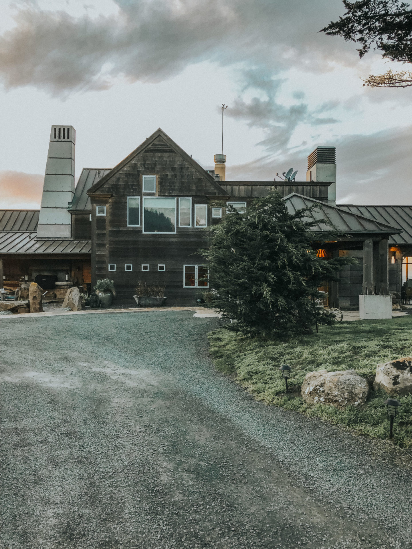 inn_at_newport_ranch