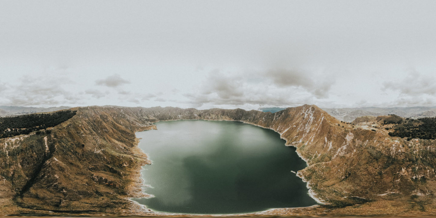 quilotoa_lake_ecuador