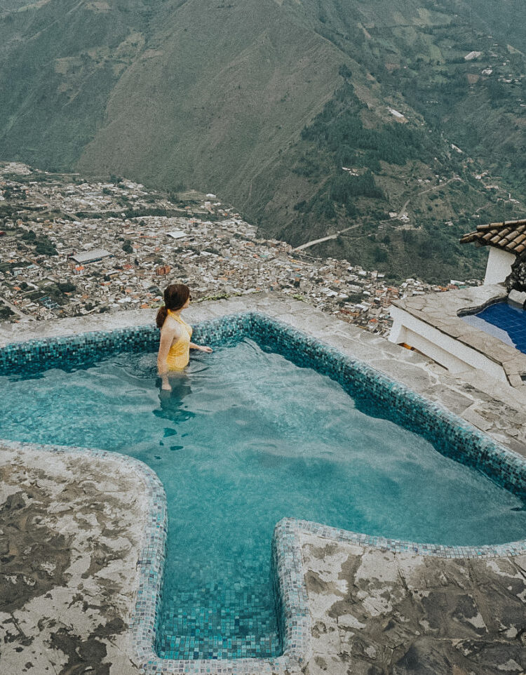 baños-pool-spa-instagram