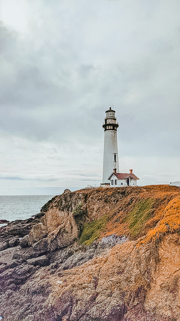 Pigeon_Point_Lighthouse