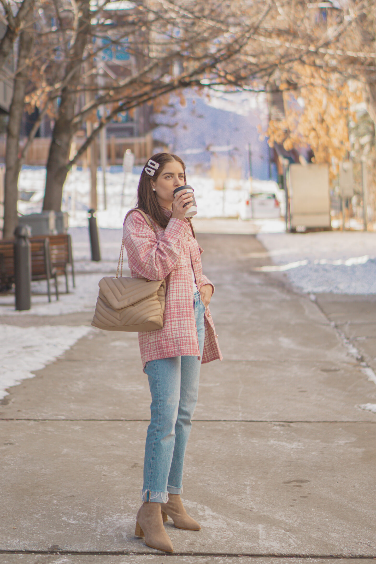 Valentine's Day Outfit Ideas for Women - Pink plaid shacket with light wash straight leg jeans, winter blogger outfit