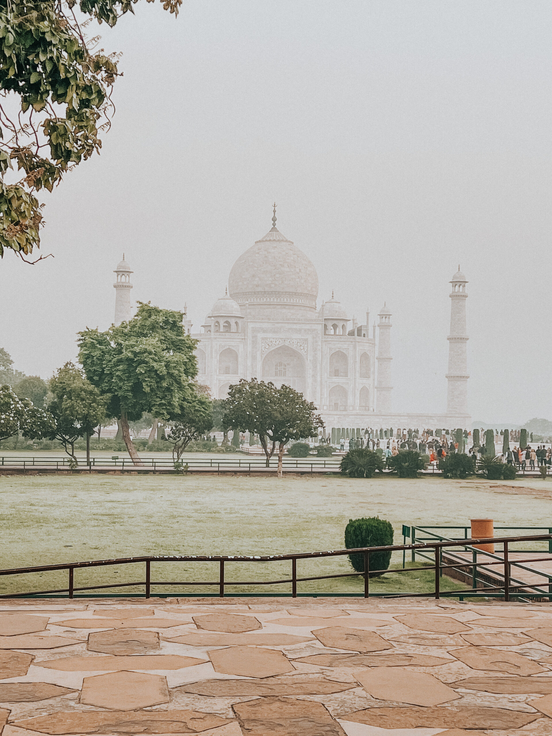 taj mahal travel tips